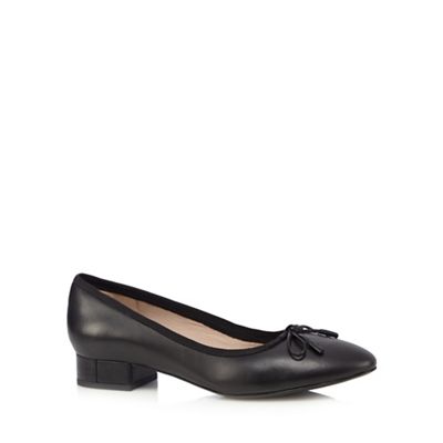 Clarks Black 'Elderberry Isla' low heel slip-on shoes